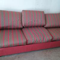 Divano 3 posti e Poltroncine