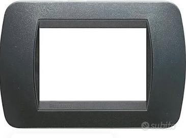 Lotto materiale elettrico btcino livinglight
