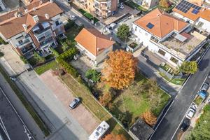 BIFAMILIARE A CHIERI