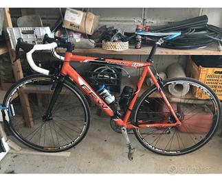 bici da corsa FRW