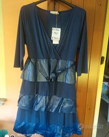 Vestito da donna colore blu