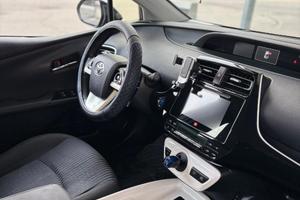 Toyota Prius 4 generazione