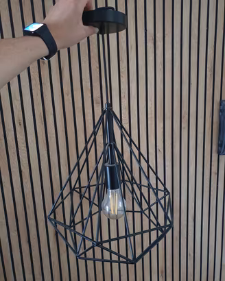 Lampadario a sospensione stile industriale nero