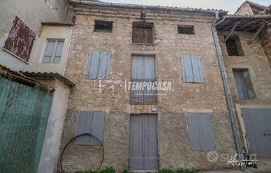 Appartamento a Vezzano sul Crostolo 3 locali