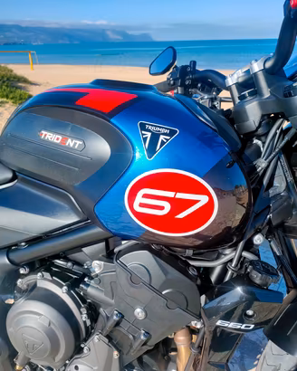 Triumph Trident 660 Tribute Edition 