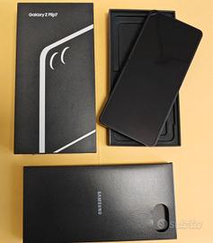 SAMSUNG GALAXY Z FLIP 7 DA 512GB IN GARANZIA