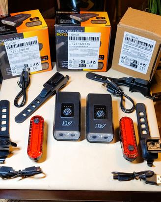 4 Fari MTB BMX set sicurezza 2  ant. + 2 post.