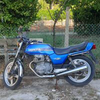 Honda cb 400n