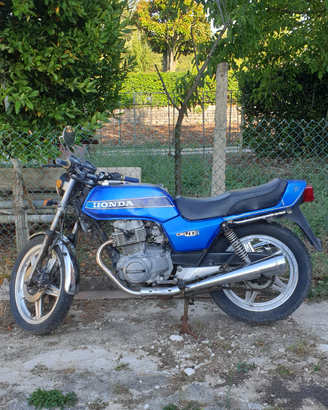 Honda cb 400n