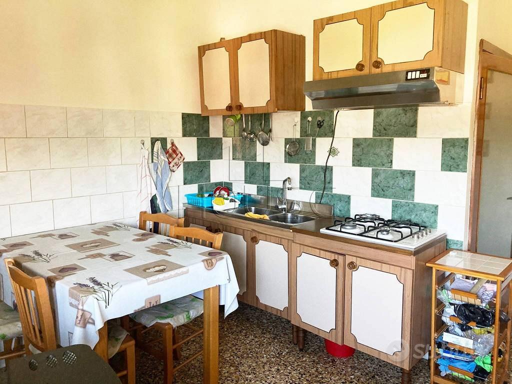 Appartamento di 250 m² con più di 5 locali a Monte - Vista 4