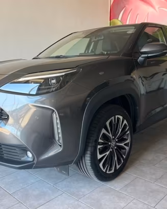 Toyota Yaris Cross 2022 1.5h Lounge fwd 116cv e-cv