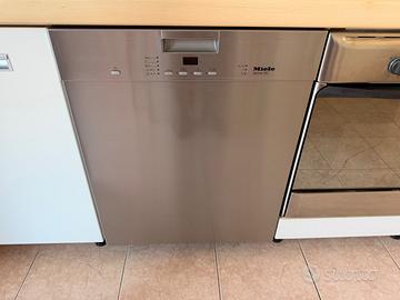 Lavastoviglie MIELE da incasso