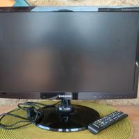 Televisore Samsung T22B300EW