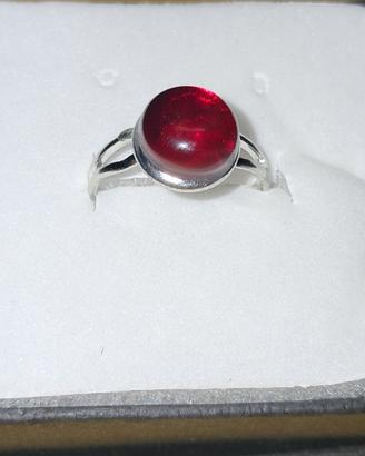 Anello con vetro di Murano rosso — elegante, come 