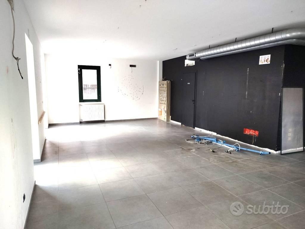 Immobile di 162 m² con 3 locali a Sorisole - Altro