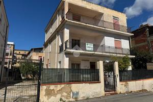 TRIFAMILIARE A AGRIGENTO