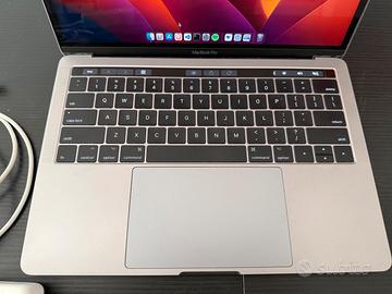 Apple MacBook Pro 2017 512gb SSD 16GB RAM