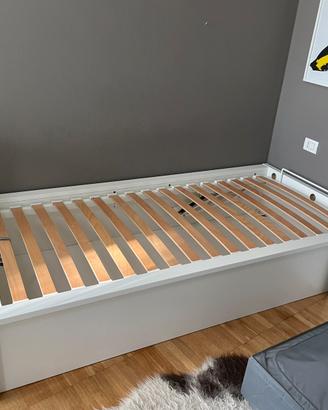 2 letti contenitori  MALM