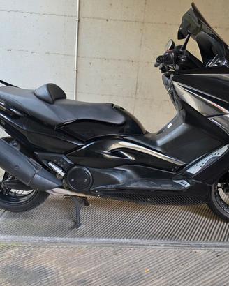 YAMAHA T-MAX 500 gommato e tagliandato