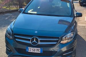 Mercedes-Benz B200 automatica