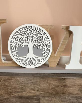 Scritta in legno Love