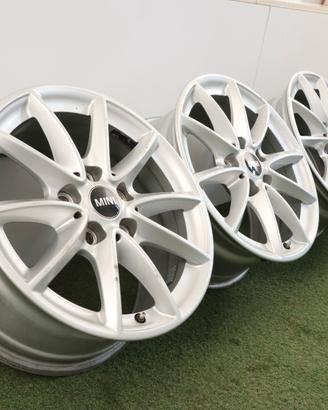 Cerchi in lega Mini Countryman One Cooper 16