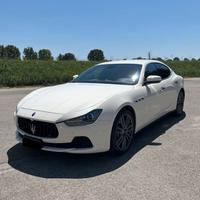 Ghibli 3.0 V6 ds 250cv