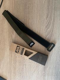 All mountain style velcro strap