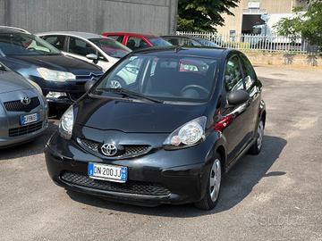 Toyota Aygo 1.0 12V VVT-i 5 porte Now