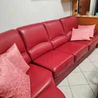 Divano angolare in pelle con letto matrimoniale