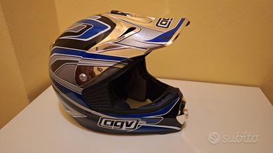 Casco AGV AX7