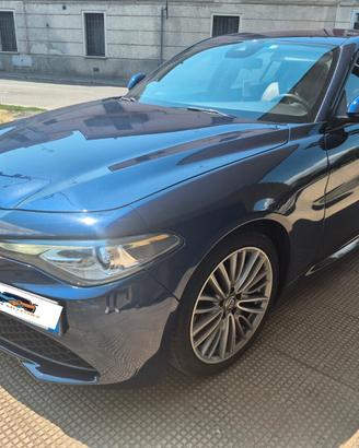 Alfa Romeo Giulia 2.2 Turbodiesel 150 CV AT8 Busin