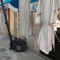 Ombrelloni 3x3 con braccio detraibili