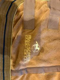Coerta per cavalliin pile