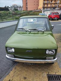 Automobile Fiat 126A
