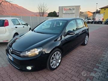 Volkswagen Golf 1.6 TDI Highline full perfetta e g
