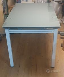 Tavolo in vetro temperato