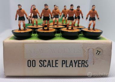 Subbuteo HW Ref 77 - Wolves - basi reverse named