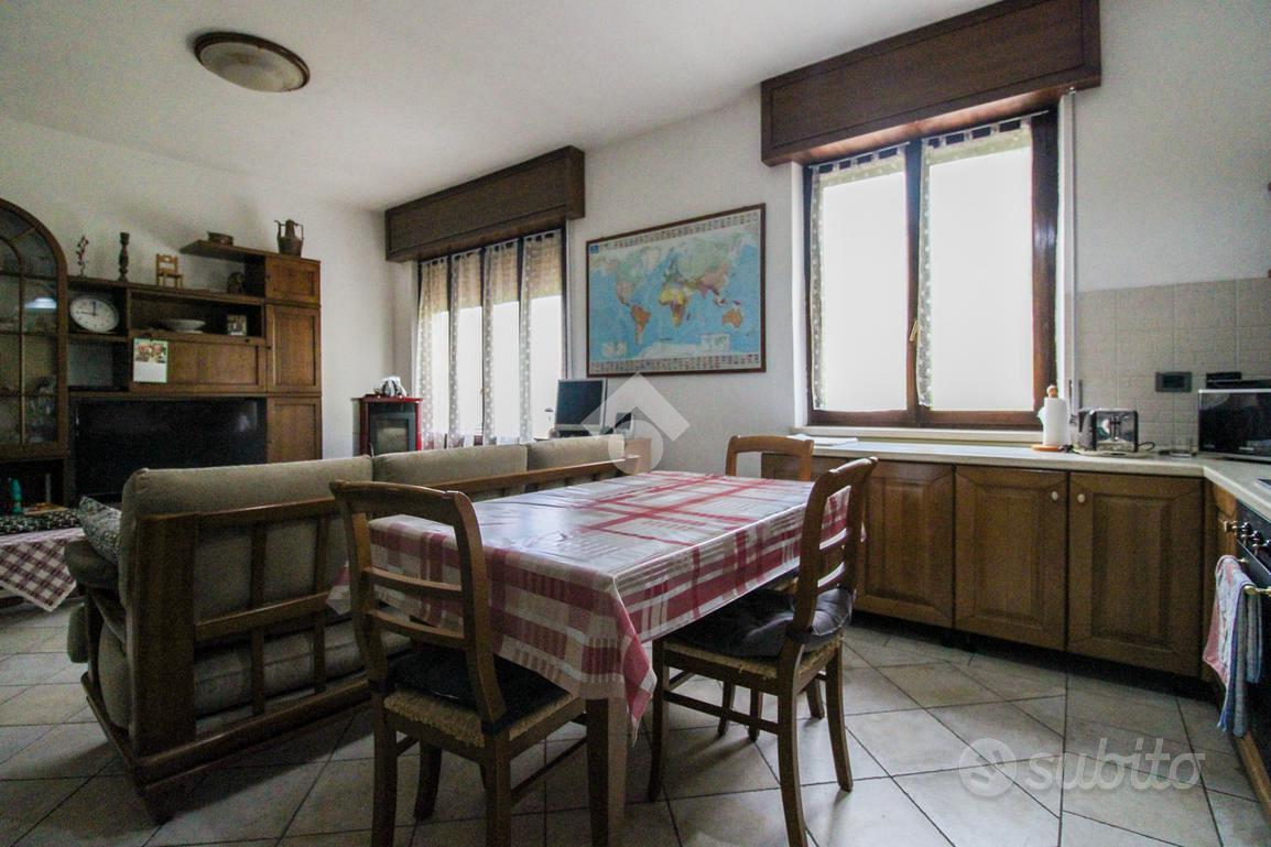 5 LOCALI A GARDONE VAL TROMPIA - Vista 3