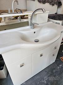 mobile lavano bagno con specchio 