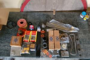 LOTTO RICAMBI MINI CLASSICA