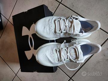 Scarpe da ginnastica per uomo nuove 