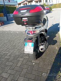 Piaggio Beverly 400