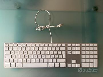 Tastiera Apple con cavo - Layout Italiano
