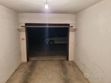 Garage Box Autorimessa a Manzano