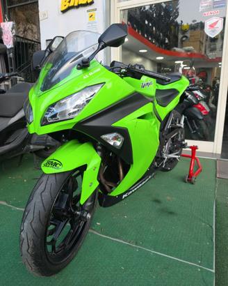 KAWASAKI NINJA 300 ANNO 2014 KM31829