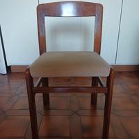 4 Sedie in legno con cuscino