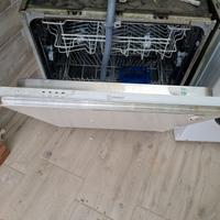 lavastoviglie INDESIT 