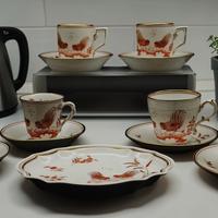 Set di tazzine con piattino da caffè