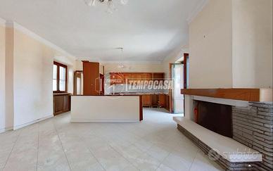 Appartamento a Fiumicino Viale MARIA 3 locali